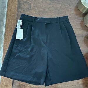NWT Wilfred Black Women's Bermuda Dress Shorts
